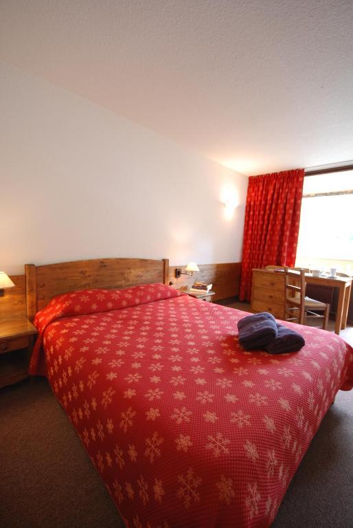 Hotel Plein Sud Сер Шевалие Стая снимка